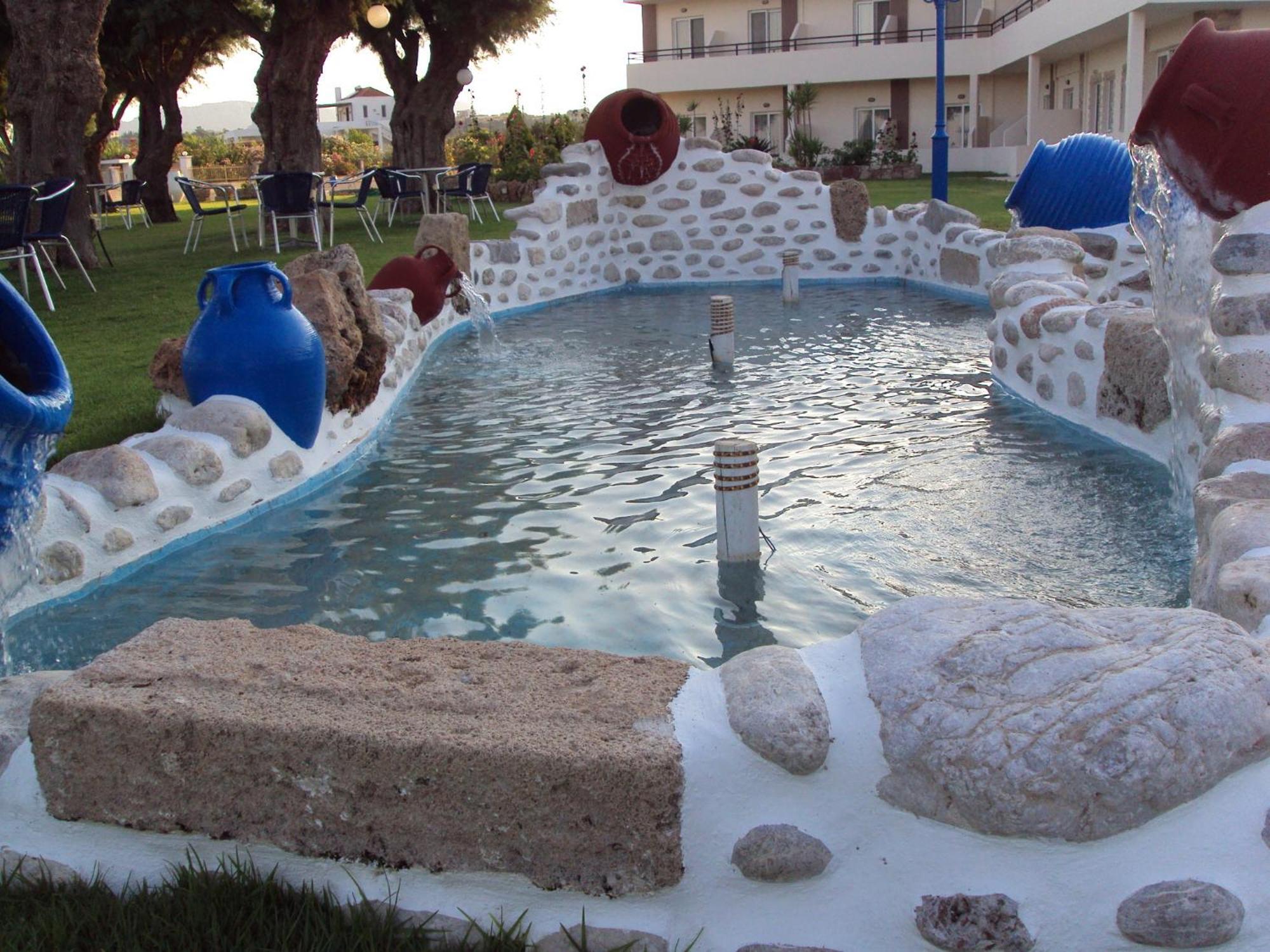 Al Mare Apartments อาฟานโท ภายนอก รูปภาพ
