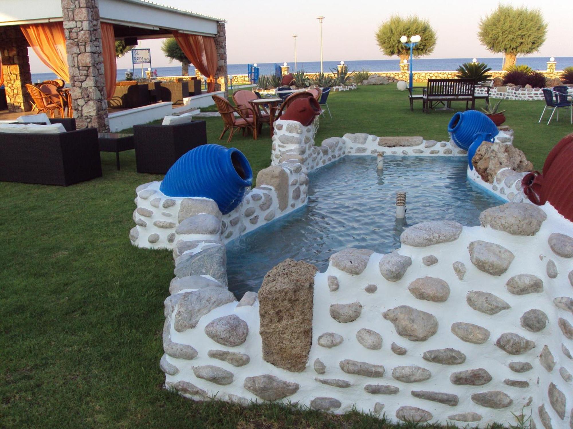 Al Mare Apartments อาฟานโท ภายนอก รูปภาพ